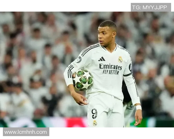 姆巴佩与足球明星的传奇之路：从天才少年到世界足坛的璀璨巨星