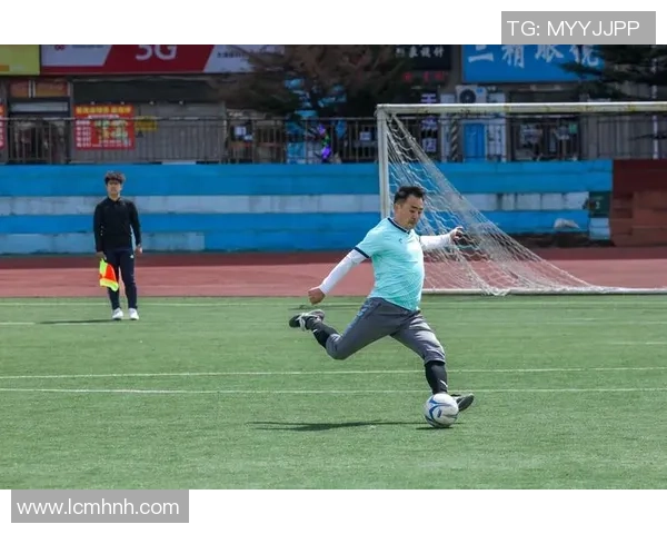 武汉足球队的崛起与挑战聚焦这座城市的足球力量与未来发展